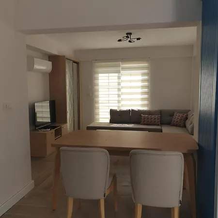 Apartment No 444